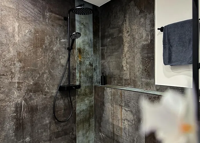 Διαμέρισμα King Clusion Κόμπλεντς