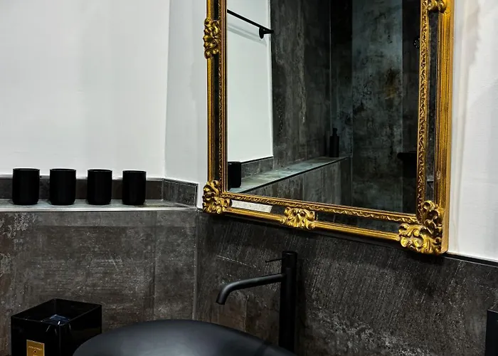 King Clusion * Κόμπλεντς